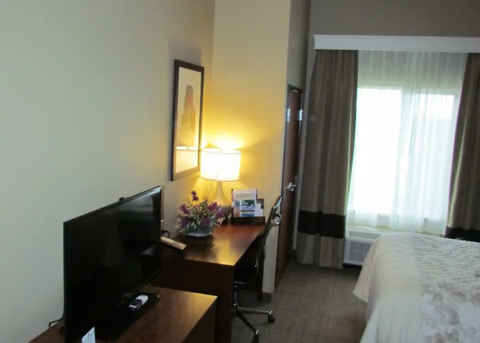 Hotel Heartland And 3*