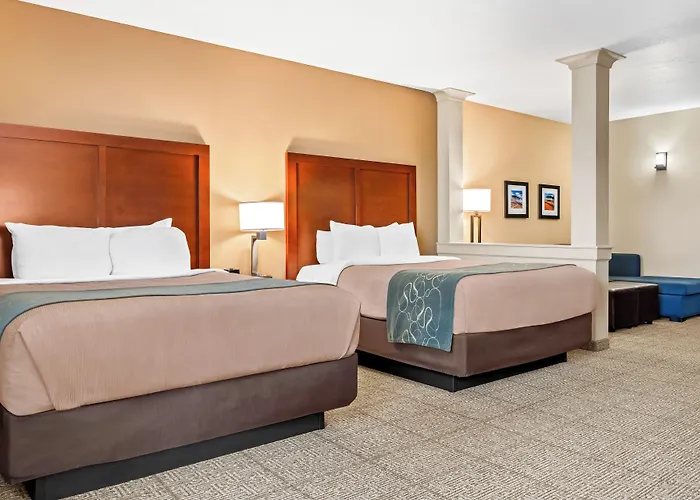 Hotel Heartland And 3*