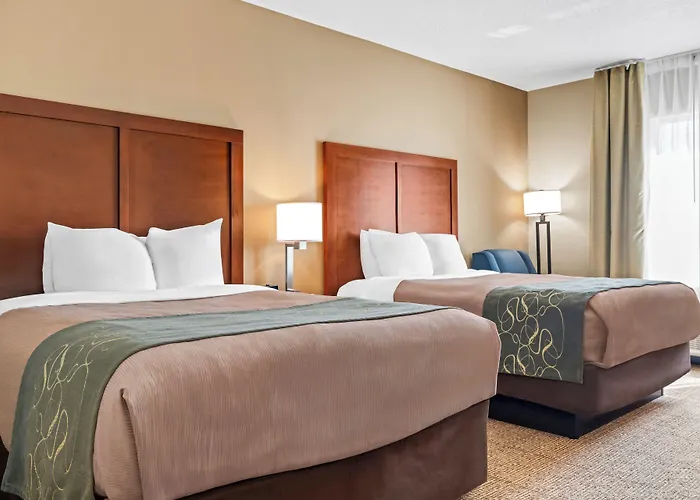 Hotel Heartland And