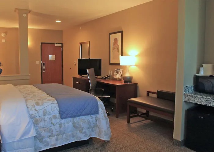 Hotel Heartland And