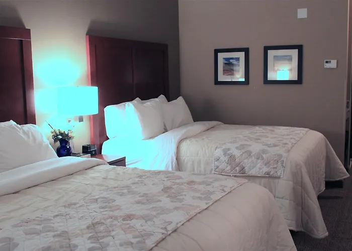 Hotel Heartland And Wheatland