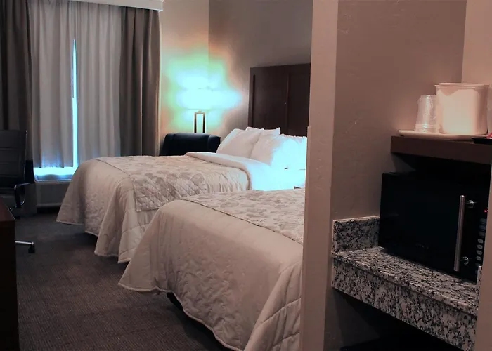 Heartland And Hotel