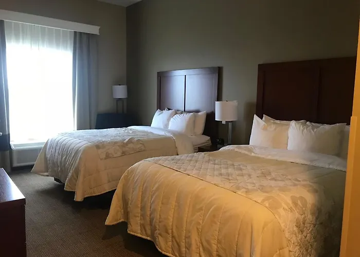 Heartland And Hotel